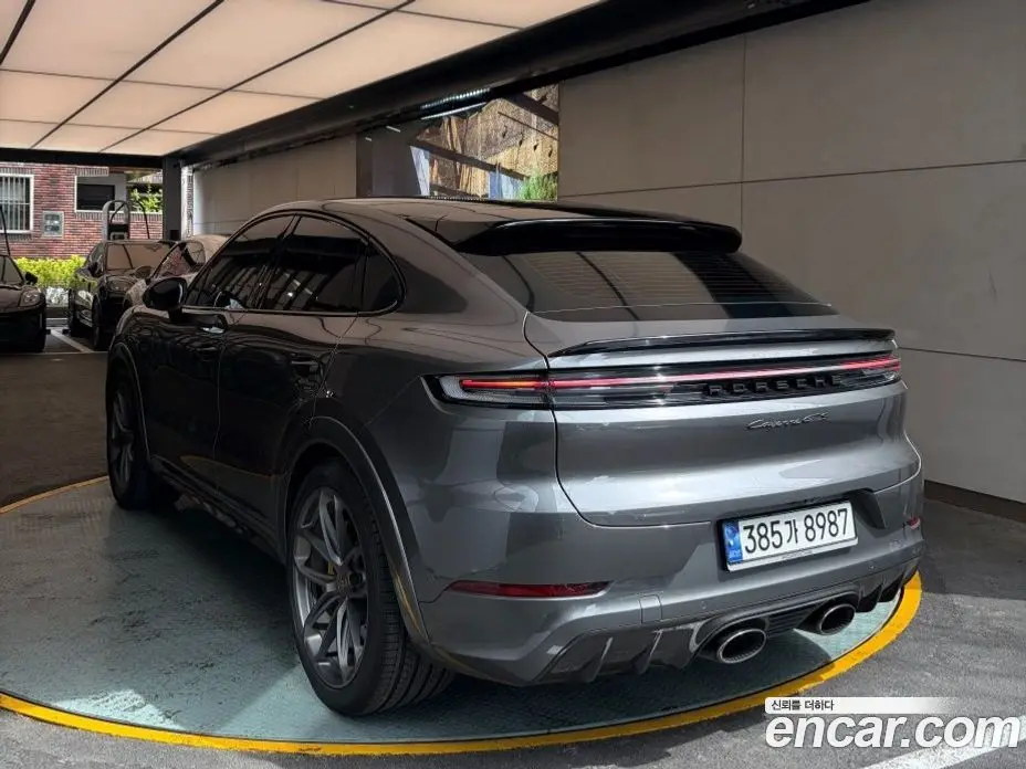 Porsche Cayenne 2024 4.0 автомат (гидро), фото 2 Porsche Cayenne 2024 4.0 автомат (гидро), фото 2