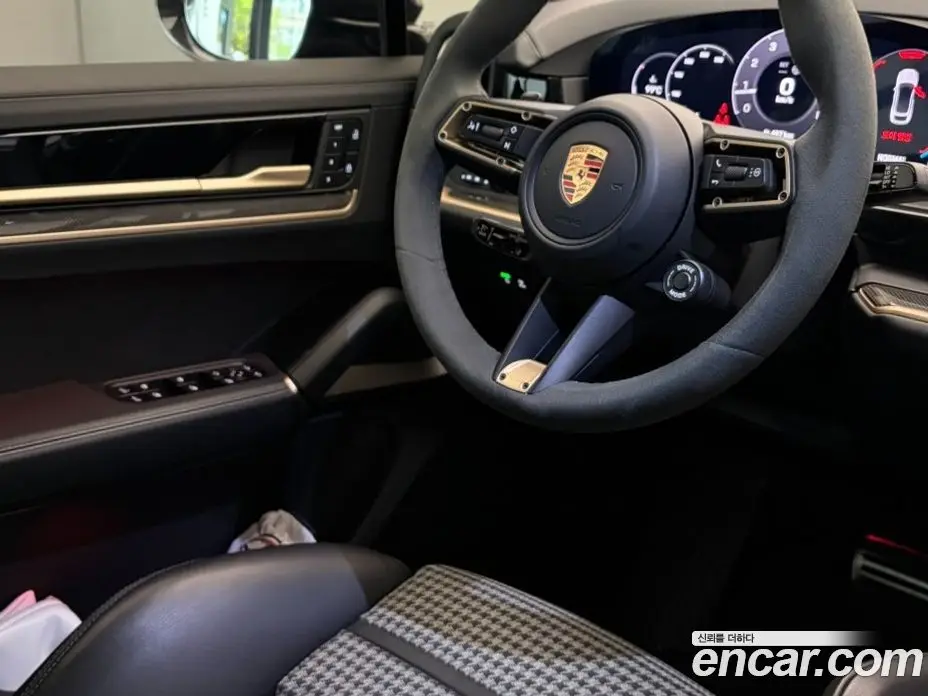 Porsche Cayenne 2024 4.0 автомат (гидро), фото 9 Porsche Cayenne 2024 4.0 автомат (гидро), фото 9