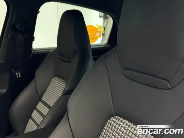 Porsche Cayenne 2024 4.0 автомат (гидро), миниатюра 10 Porsche Cayenne 2024 4.0 автомат (гидро), миниатюра 10