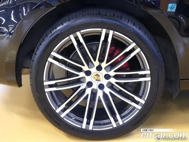 Porsche Macan 2018 3.0 автомат (гидро), миниатюра 5 Porsche Macan 2018 3.0 автомат (гидро), миниатюра 5