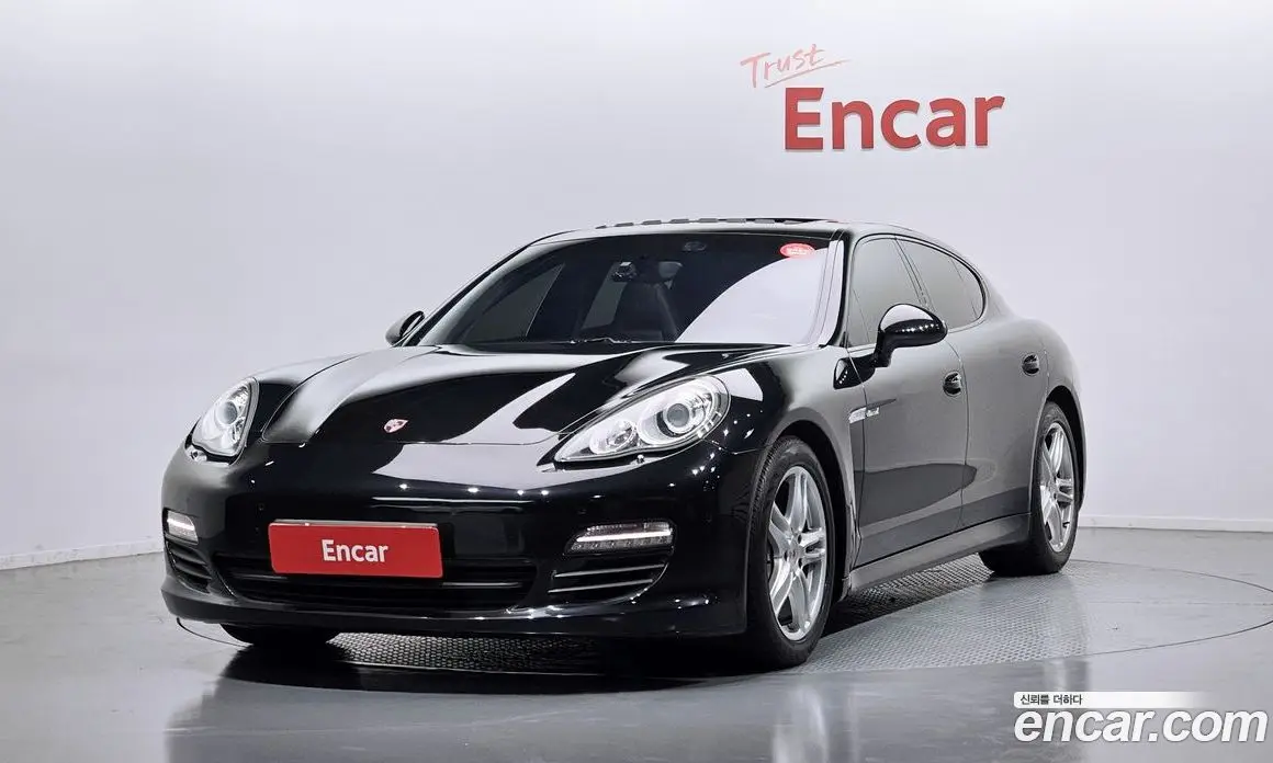 Porsche Panamera 2012 3.0 автомат (гидро), фото 1 Porsche Panamera 2012 3.0 автомат (гидро), фото 1