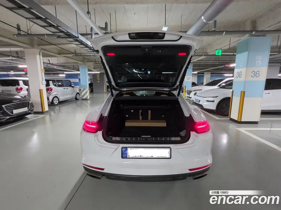 Porsche Panamera 2018 3.0 автомат (гидро), фото 4 Porsche Panamera 2018 3.0 автомат (гидро), фото 4