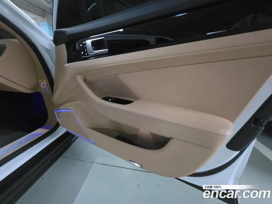 Porsche Panamera 2018 3.0 автомат (гидро), фото 8 Porsche Panamera 2018 3.0 автомат (гидро), фото 8