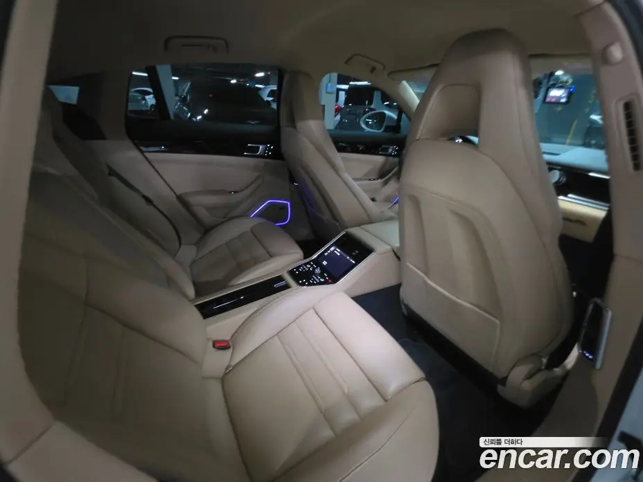 Porsche Panamera 2018 3.0 автомат (гидро), фото 10 Porsche Panamera 2018 3.0 автомат (гидро), фото 10