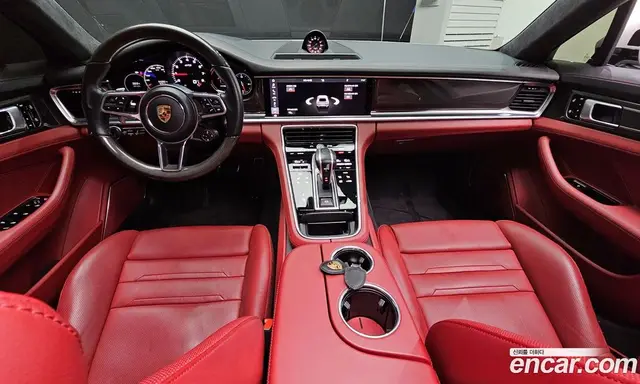 Porsche Panamera 2020 4.0 автомат (гидро), миниатюра 10 Porsche Panamera 2020 4.0 автомат (гидро), миниатюра 10