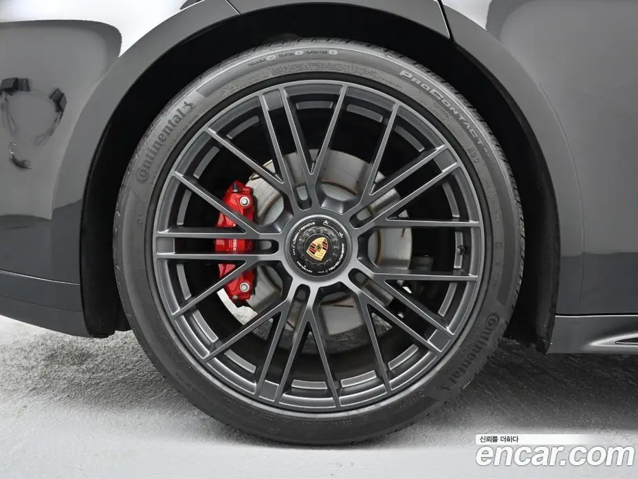 Porsche Panamera 2025 4.0 автомат (гидро), фото 5 Porsche Panamera 2025 4.0 автомат (гидро), фото 5