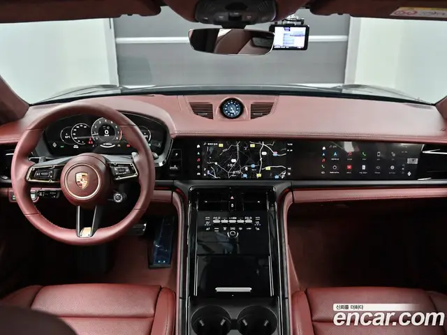 Porsche Panamera 2025 4.0 автомат (гидро), миниатюра 7 Porsche Panamera 2025 4.0 автомат (гидро), миниатюра 7