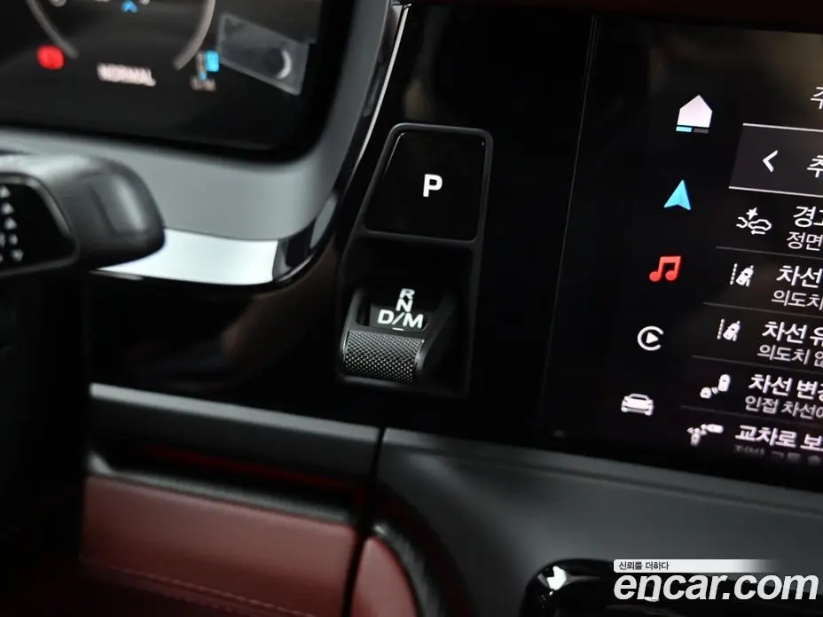 Porsche Panamera 2025 4.0 автомат (гидро), фото 9 Porsche Panamera 2025 4.0 автомат (гидро), фото 9