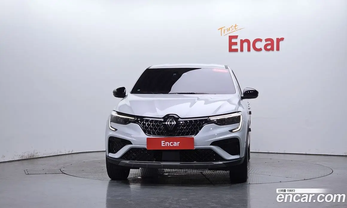 Renault (Samsung) Arkana 2024 1.6 автомат (гидро), фото 2 Renault (Samsung) Arkana 2024 1.6 автомат (гидро), фото 2