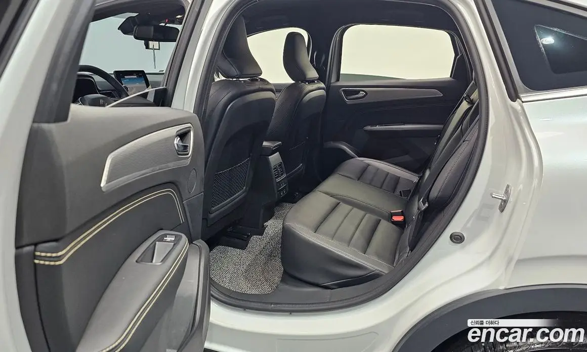 Renault (Samsung) Arkana 2024 1.6 автомат (гидро), фото 16 Renault (Samsung) Arkana 2024 1.6 автомат (гидро), фото 16