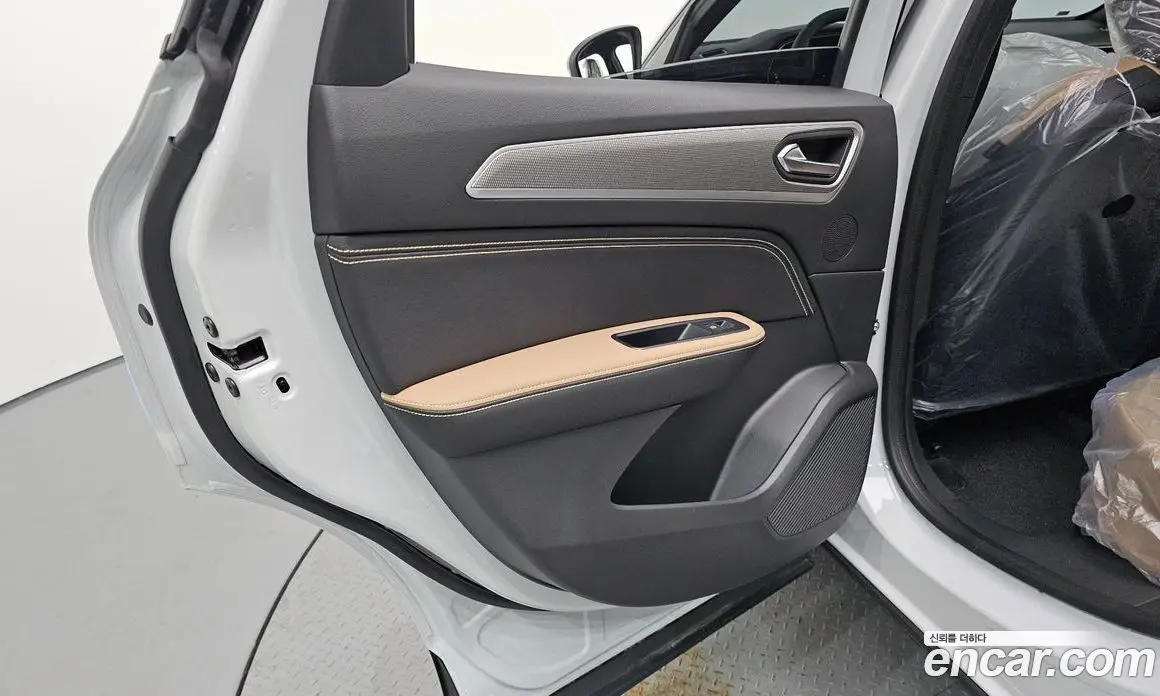 Renault (Samsung) Arkana 2026 1.6 автомат (гидро), фото 15 Renault (Samsung) Arkana 2026 1.6 автомат (гидро), фото 15
