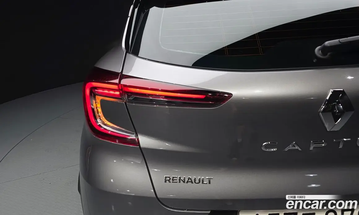 Renault (Samsung) Captur 2020 1.3 автомат (гидро), фото 9 Renault (Samsung) Captur 2020 1.3 автомат (гидро), фото 9