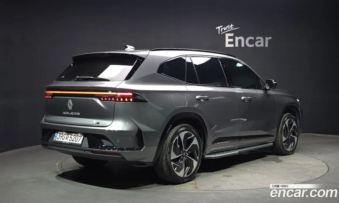 Renault (Samsung) Grand Koleos 2025 1.5 автомат (гидро), фото 2 Renault (Samsung) Grand Koleos 2025 1.5 автомат (гидро), фото 2