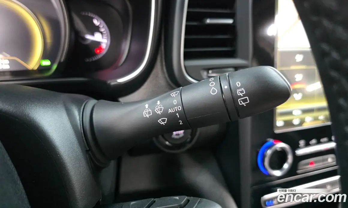 Renault (Samsung) QM6 2021 2.0 автомат (гидро), фото 26