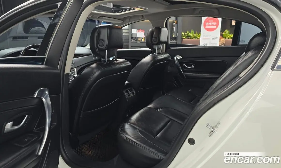 Renault (Samsung) SM5 2010 2.0 автомат (гидро), фото 11 Renault (Samsung) SM5 2010 2.0 автомат (гидро), фото 11