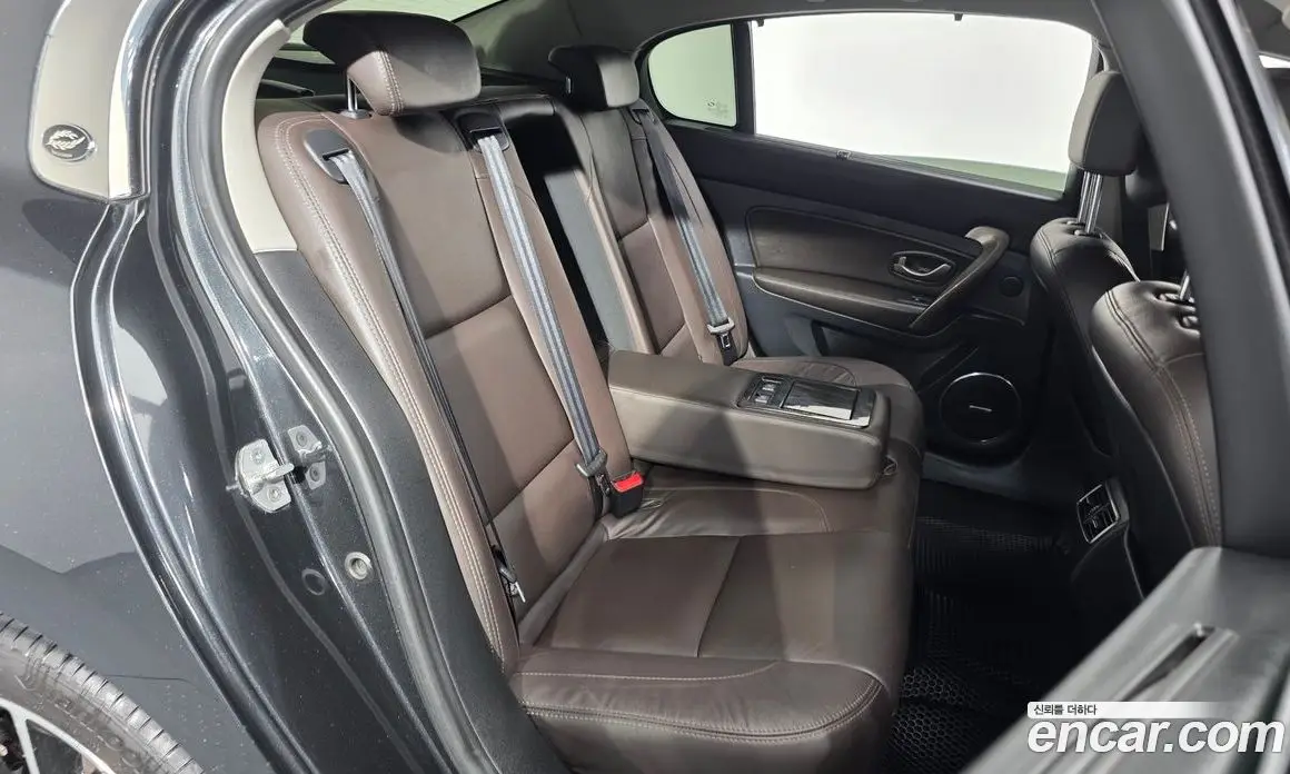 Renault (Samsung) SM5 2014 2.0 автомат (гидро), фото 16 Renault (Samsung) SM5 2014 2.0 автомат (гидро), фото 16