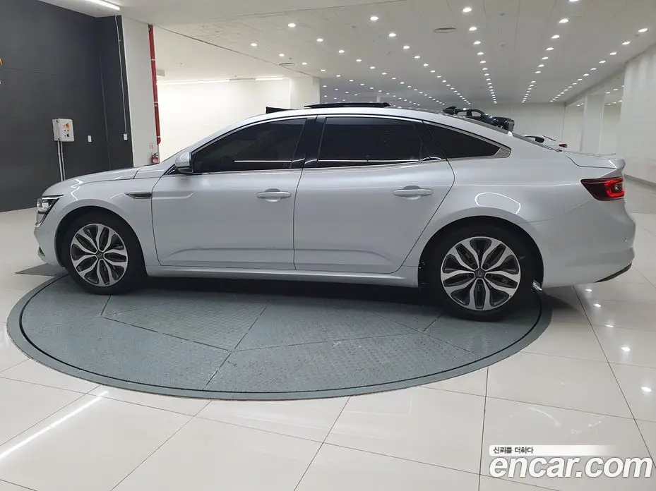 Renault (Samsung) SM6 2016 2.0 автомат (гидро), фото 17 Renault (Samsung) SM6 2016 2.0 автомат (гидро), фото 17