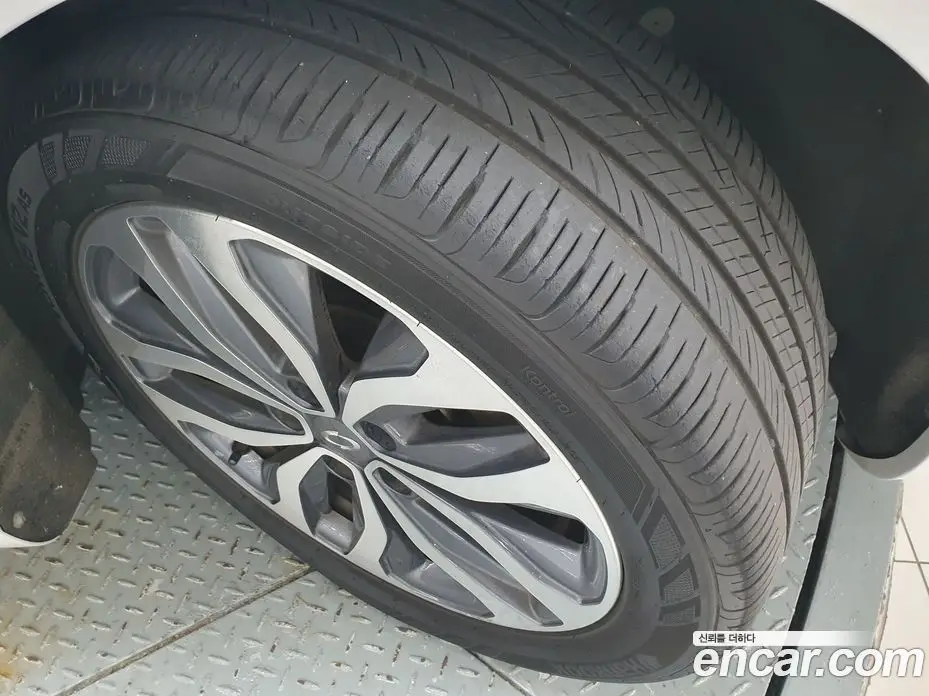 Renault (Samsung) SM6 2016 2.0 автомат (гидро), фото 5 Renault (Samsung) SM6 2016 2.0 автомат (гидро), фото 5