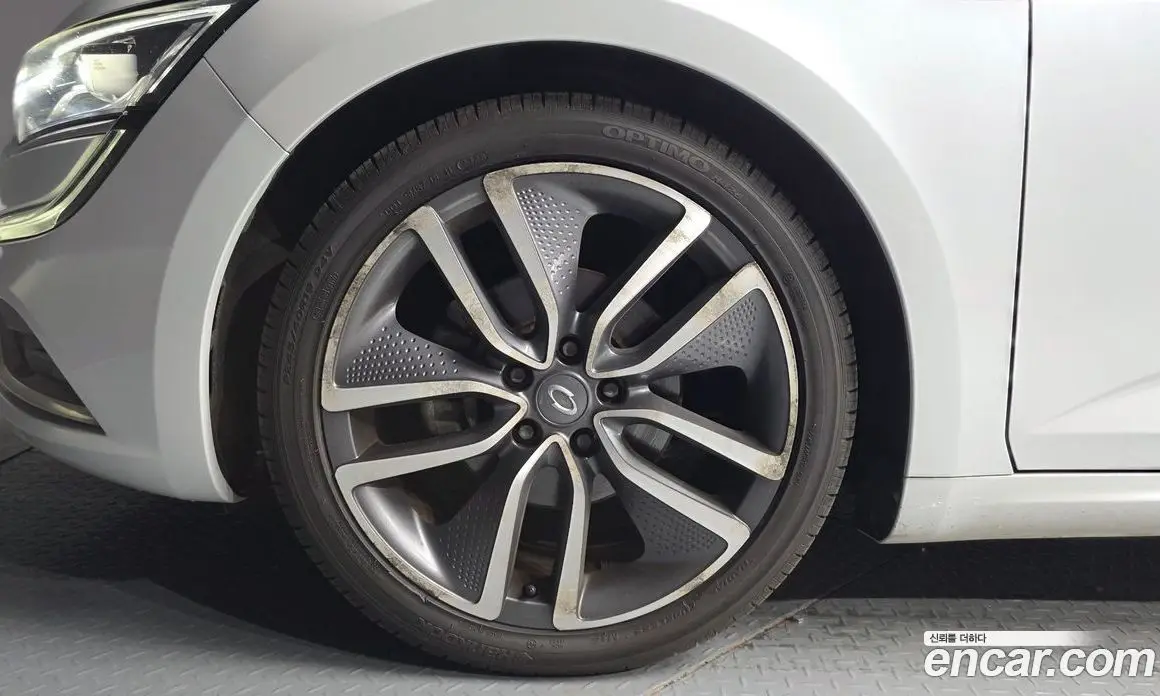 Renault (Samsung) SM6 2016 1.6 автомат (гидро), фото 5 Renault (Samsung) SM6 2016 1.6 автомат (гидро), фото 5