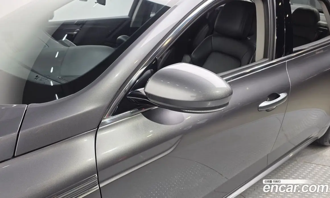 Renault (Samsung) SM6 2018 2.0 автомат (гидро), фото 33 Renault (Samsung) SM6 2018 2.0 автомат (гидро), фото 33