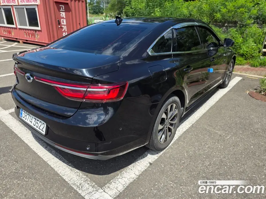 Renault (Samsung) SM6 2023 1.3 автомат (гидро), фото 3 Renault (Samsung) SM6 2023 1.3 автомат (гидро), фото 3