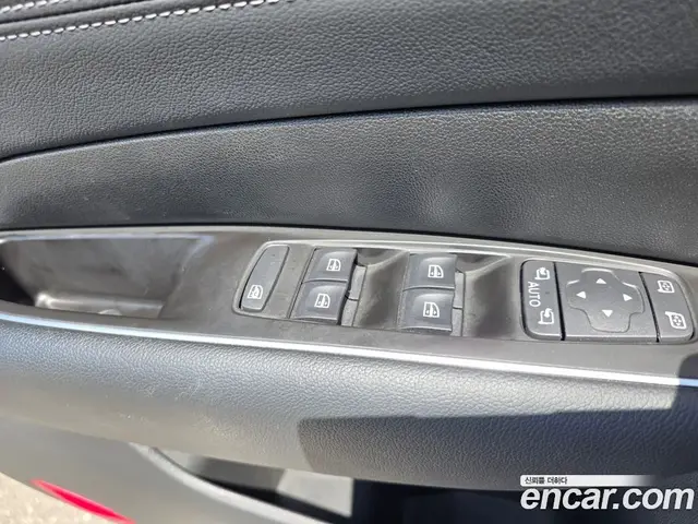 Renault (Samsung) SM6 2023 1.3 автомат (гидро), миниатюра 6 Renault (Samsung) SM6 2023 1.3 автомат (гидро), миниатюра 6