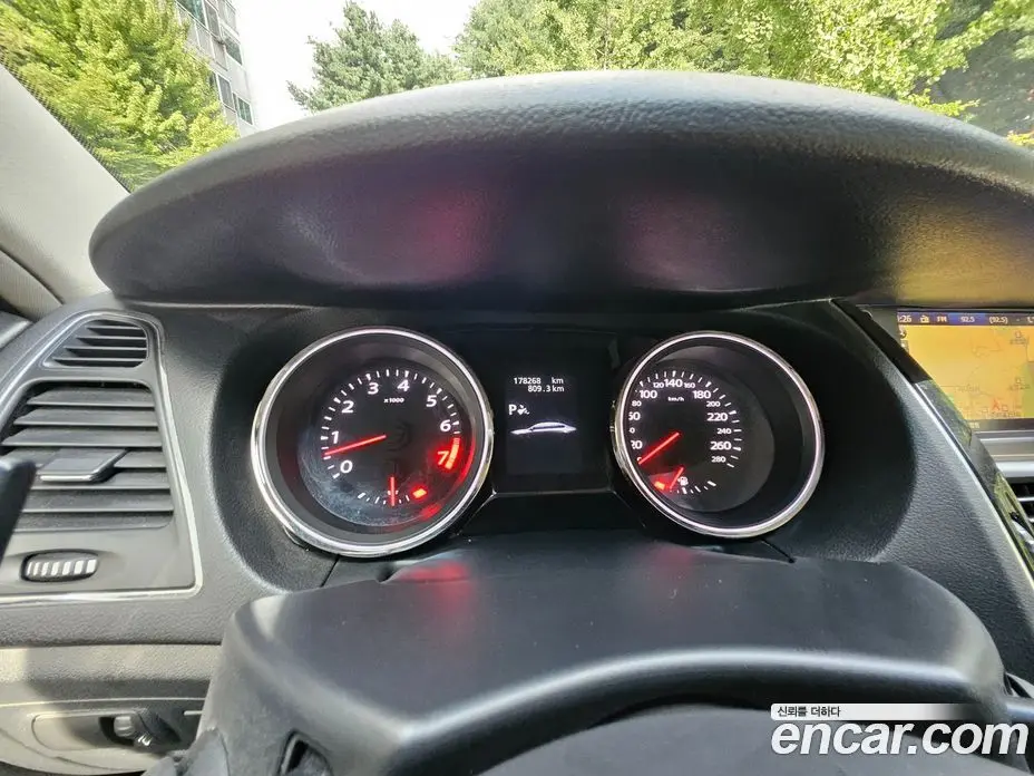 Renault (Samsung) SM7 2011 2.5 автомат (гидро), фото 11 Renault (Samsung) SM7 2011 2.5 автомат (гидро), фото 11