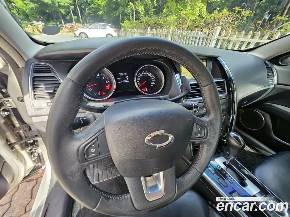 Renault (Samsung) SM7 2011 2.5 автомат (гидро), фото 12 Renault (Samsung) SM7 2011 2.5 автомат (гидро), фото 12