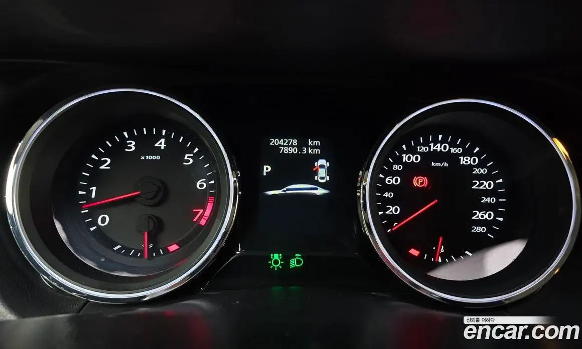 Renault (Samsung) SM7 2015 2.5 автомат (гидро), фото 11 Renault (Samsung) SM7 2015 2.5 автомат (гидро), фото 11