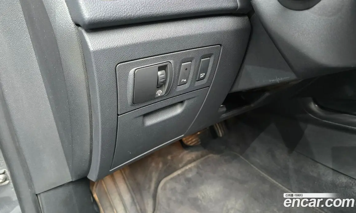 Renault (Samsung) SM7 2015 2.5 автомат (гидро), фото 26 Renault (Samsung) SM7 2015 2.5 автомат (гидро), фото 26