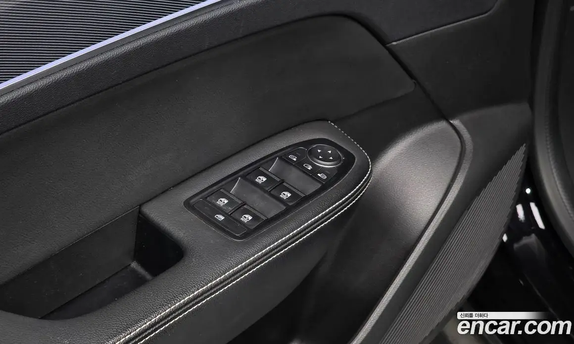 Renault (Samsung) XM3 2021 1.6 автомат (гидро), фото 16 Renault (Samsung) XM3 2021 1.6 автомат (гидро), фото 16