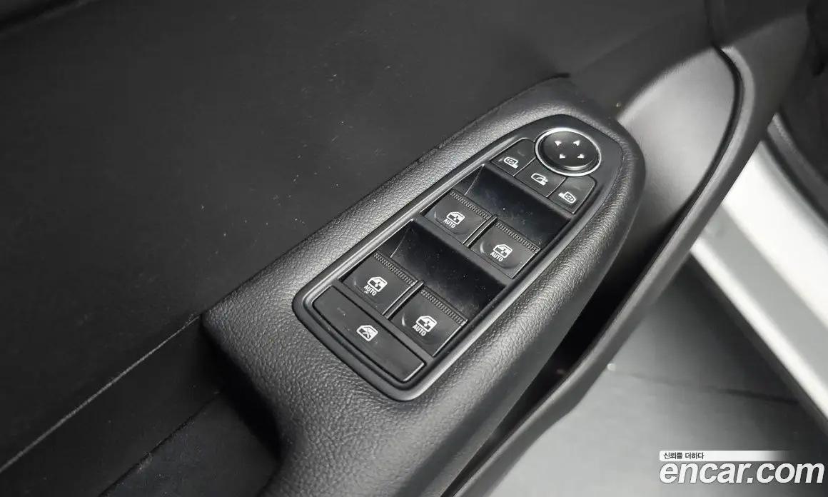 Renault (Samsung) XM3 2022 1.6 автомат (гидро), фото 26 Renault (Samsung) XM3 2022 1.6 автомат (гидро), фото 26