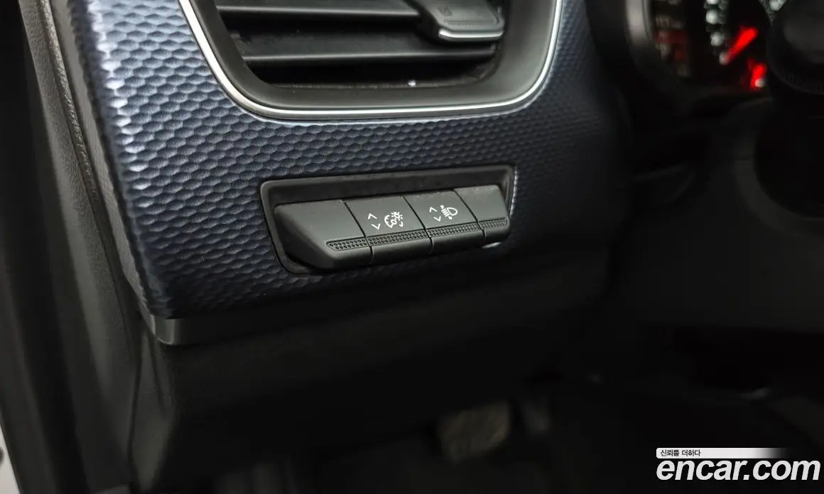 Renault (Samsung) XM3 2022 1.6 автомат (гидро), фото 28 Renault (Samsung) XM3 2022 1.6 автомат (гидро), фото 28