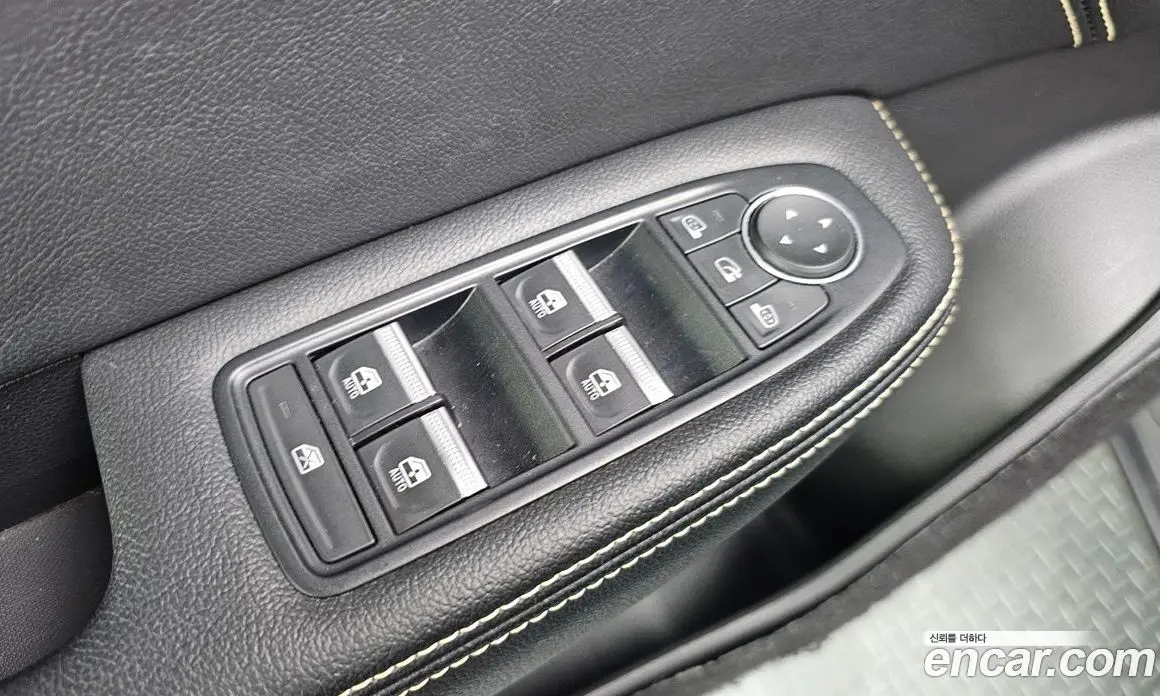 Renault (Samsung) XM3 2024 1.6 автомат (гидро), фото 30 Renault (Samsung) XM3 2024 1.6 автомат (гидро), фото 30