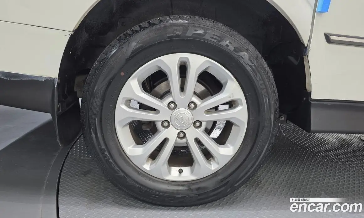SsangYong Korando 2015 2.0 автомат (гидро), фото 5 SsangYong Korando 2015 2.0 автомат (гидро), фото 5