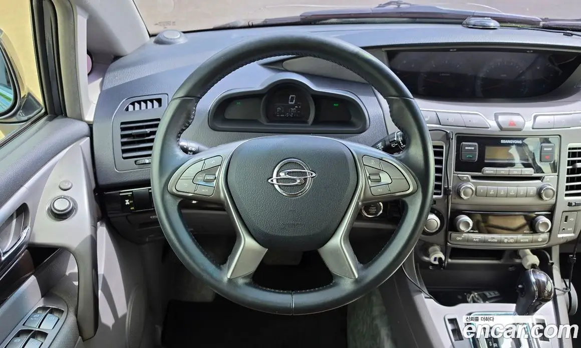 SsangYong Korando 2015 2.2 автомат (гидро), фото 15 SsangYong Korando 2015 2.2 автомат (гидро), фото 15