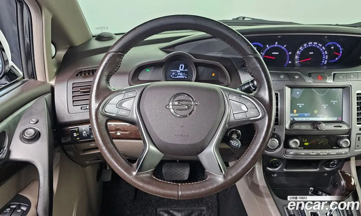 SsangYong Korando 2015 2.0 автомат (гидро), фото 14 SsangYong Korando 2015 2.0 автомат (гидро), фото 14