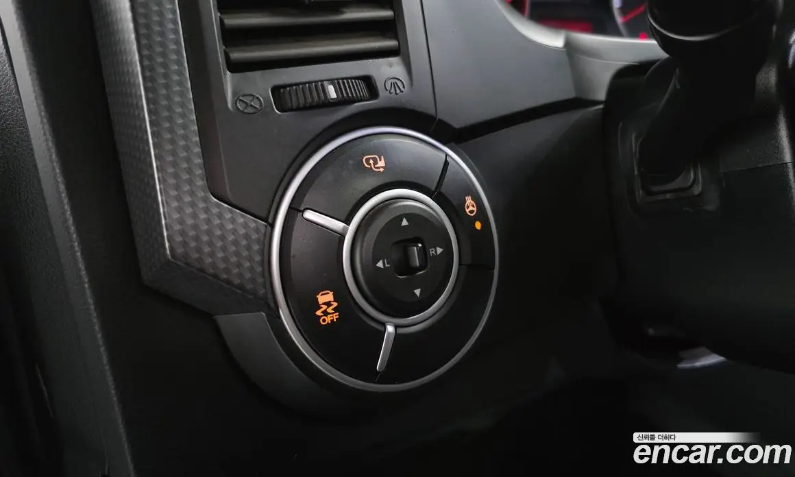 SsangYong Korando 2015 2.0 автомат (гидро), фото 17 SsangYong Korando 2015 2.0 автомат (гидро), фото 17