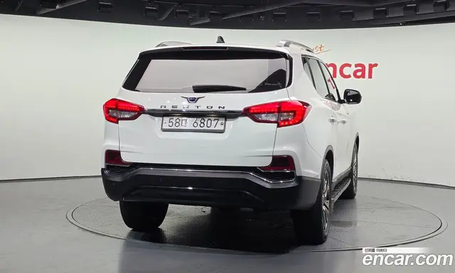 SsangYong Rexton 2017 2.2 автомат (гидро), миниатюра 4 SsangYong Rexton 2017 2.2 автомат (гидро), миниатюра 4