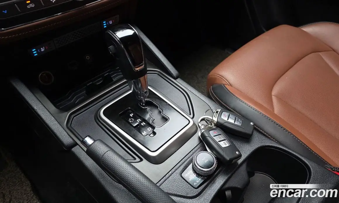 SsangYong Rexton 2018 2.2 автомат (гидро), фото 12 SsangYong Rexton 2018 2.2 автомат (гидро), фото 12