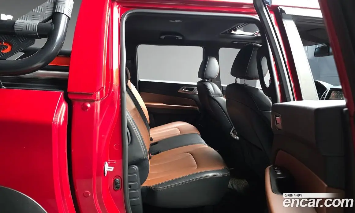 SsangYong Rexton 2018 2.2 автомат (гидро), фото 17 SsangYong Rexton 2018 2.2 автомат (гидро), фото 17