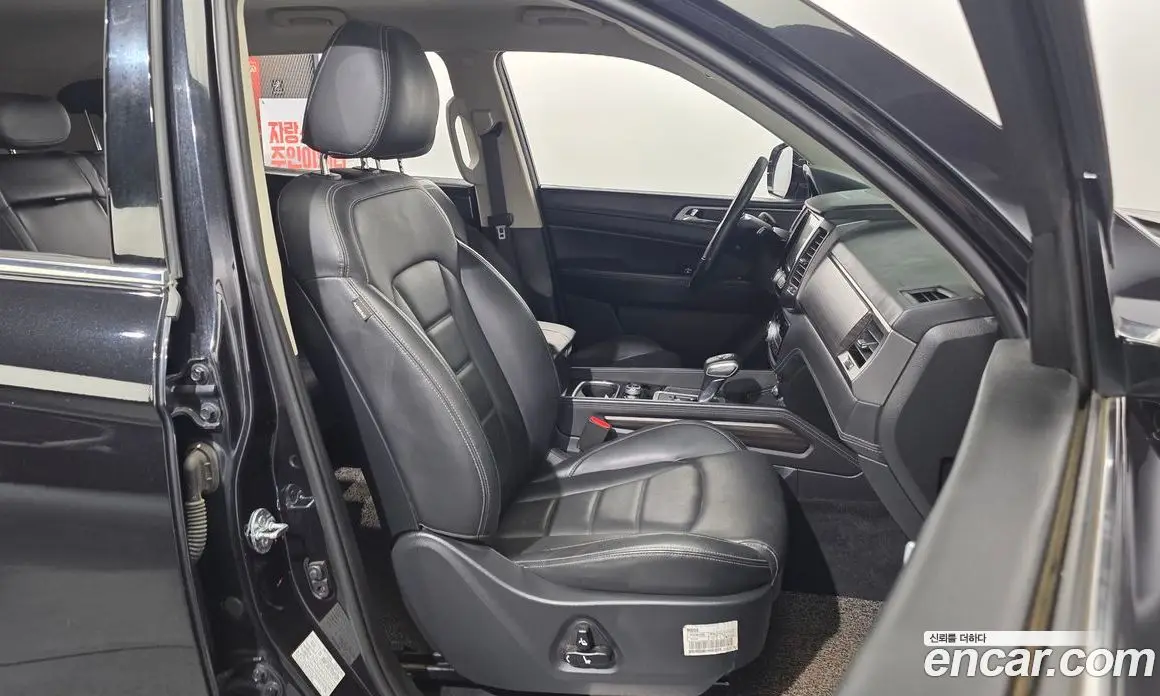 SsangYong Rexton 2019 2.2 автомат (гидро), фото 16 SsangYong Rexton 2019 2.2 автомат (гидро), фото 16