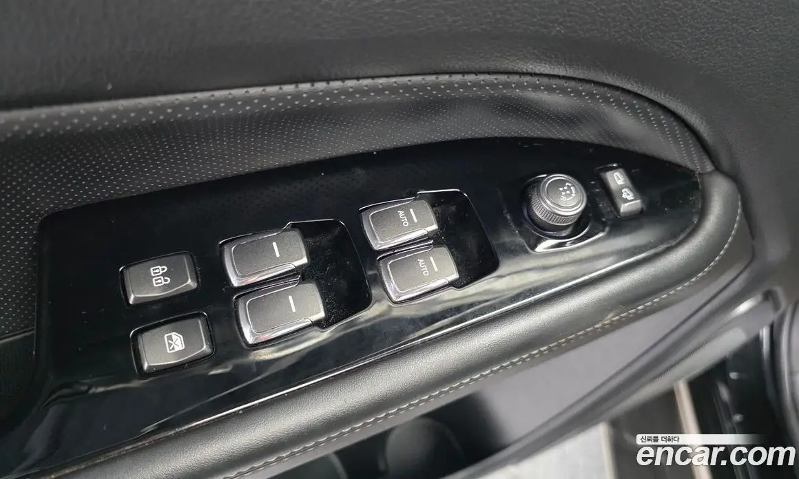 SsangYong Rexton 2019 2.2 автомат (гидро), фото 34 SsangYong Rexton 2019 2.2 автомат (гидро), фото 34