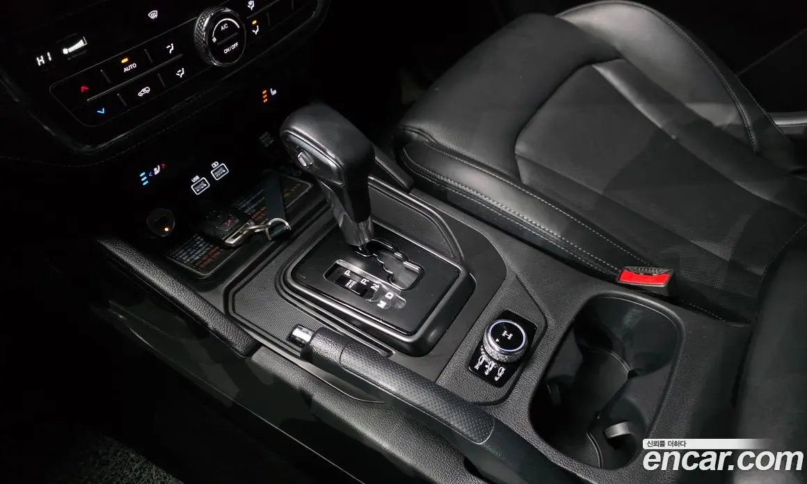 SsangYong Rexton 2022 2.2 автомат (гидро), фото 9