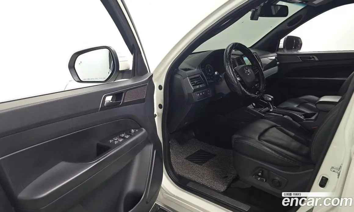 SsangYong Rexton 2023 2.2 автомат (гидро), фото 13 SsangYong Rexton 2023 2.2 автомат (гидро), фото 13