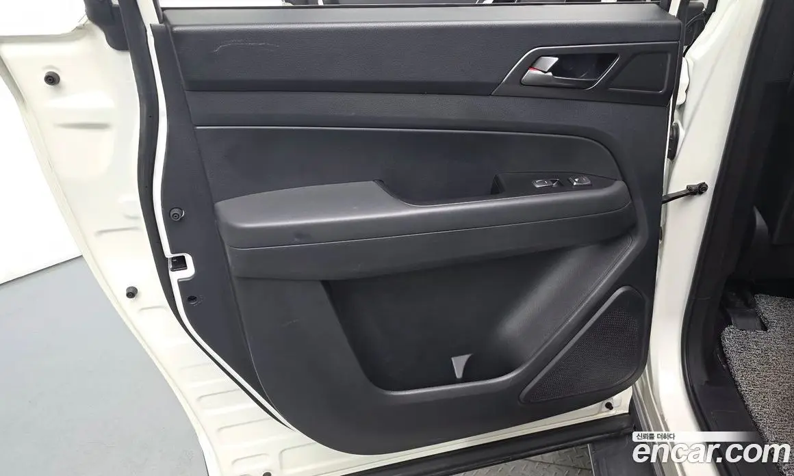 SsangYong Rexton 2023 2.2 автомат (гидро), фото 15 SsangYong Rexton 2023 2.2 автомат (гидро), фото 15