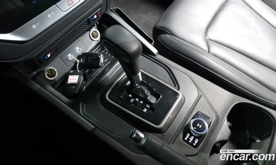 SsangYong Rexton 2024 2.2 автомат (гидро), фото 9