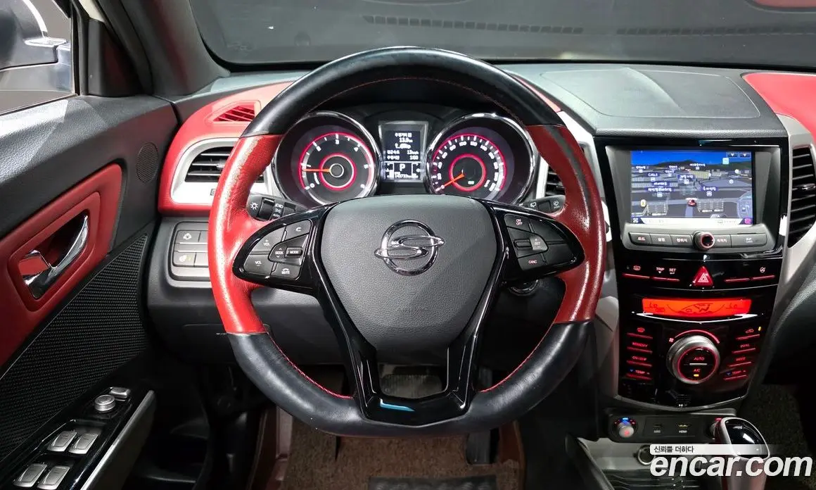 SsangYong TIBOLI 2015 1.6 автомат (гидро), фото 12 SsangYong TIBOLI 2015 1.6 автомат (гидро), фото 12