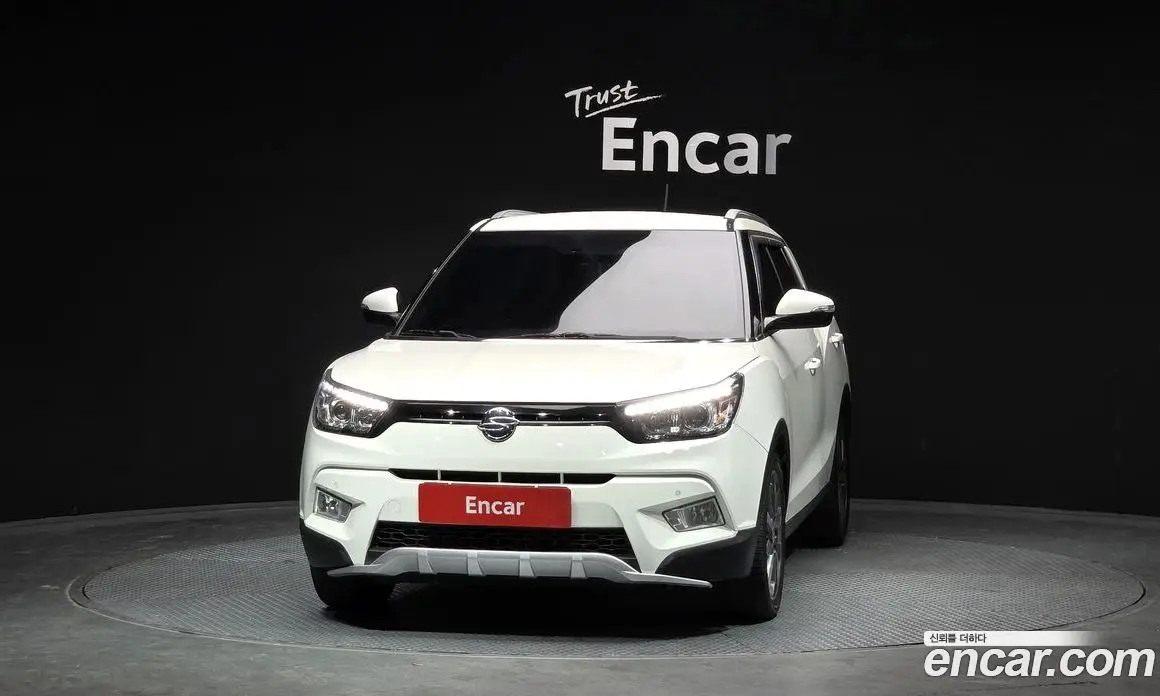 SsangYong TIBOLI 2015 1.6 автомат (гидро), фото 3 SsangYong TIBOLI 2015 1.6 автомат (гидро), фото 3