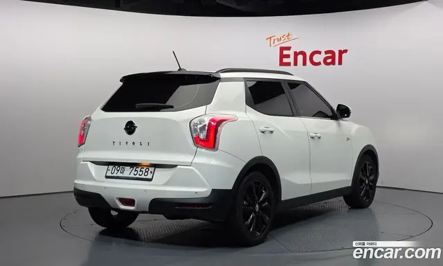 SsangYong TIBOLI 2015 1.6 автомат (гидро), миниатюра 2 SsangYong TIBOLI 2015 1.6 автомат (гидро), миниатюра 2